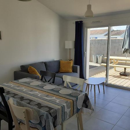 Maison Neuve Au Calme Proche Centre-Ville Et Plages Villa นัวร์มูติเย-ออง-ลิล ภายนอก รูปภาพ
